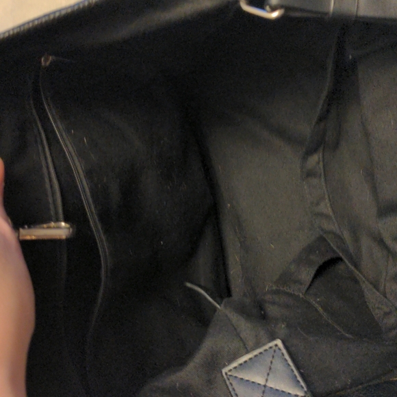 Large black BDG purse - Picture 6 of 7